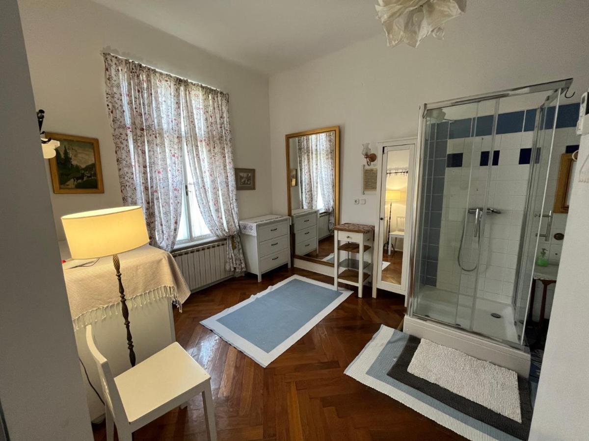 Guest House Ilicki Plac Zagreb Extérieur photo
