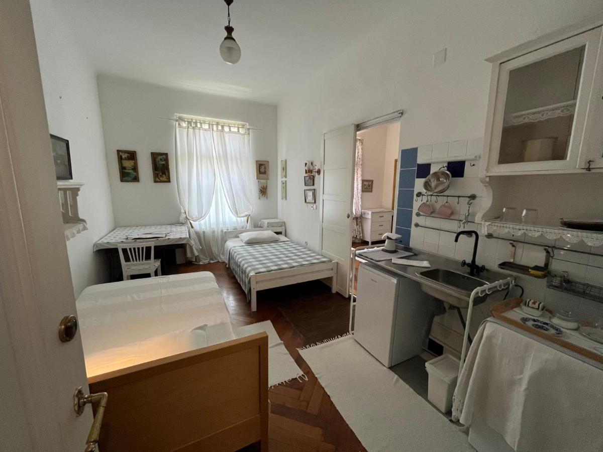 Guest House Ilicki Plac Zagreb Extérieur photo