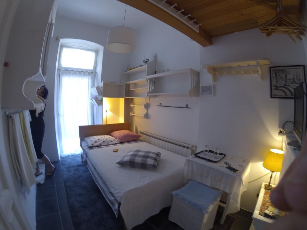Guest House Ilicki Plac Zagreb Extérieur photo